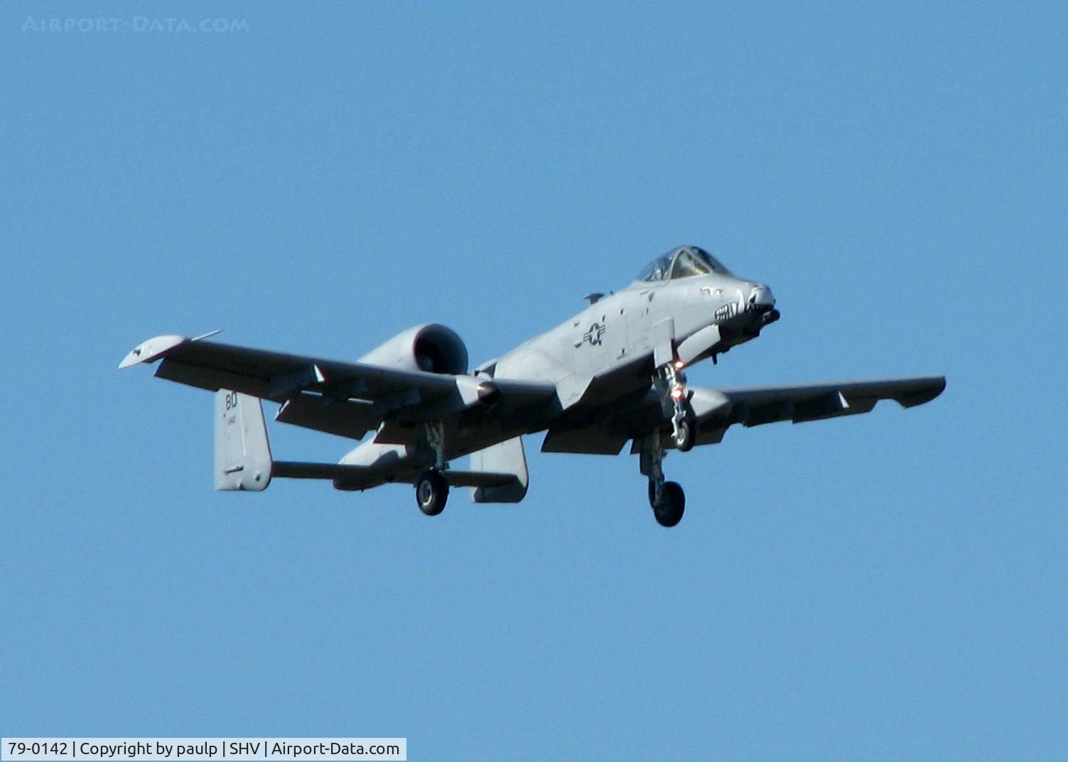 79-0142, 1979 Fairchild Republic A-10A Thunderbolt II C/N A10-0406, Touch and go at Shreveport Regional.