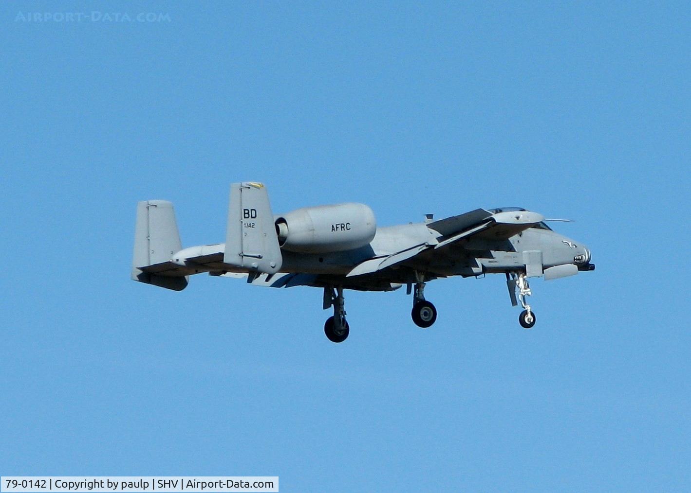 79-0142, 1979 Fairchild Republic A-10A Thunderbolt II C/N A10-0406, Touch and go at Shreveport Regional.