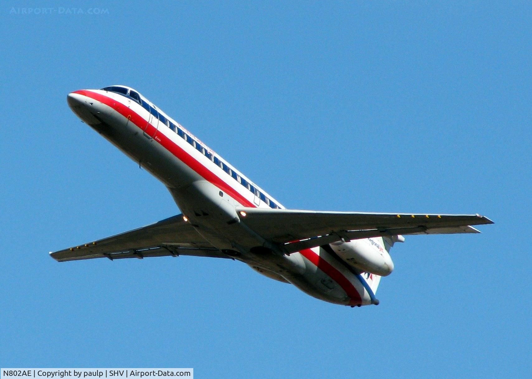 N802AE, 2001 Embraer ERJ-140LR (EMB-135KL) C/N 145471, Off of runway 23 at Shreveport Regional.