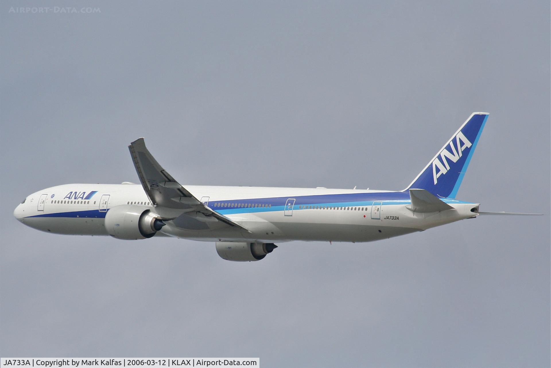 JA733A, 2005 Boeing 777-381/ER C/N 32648, ANA Boeing 777-381 (ER), 25R departure KLAX.