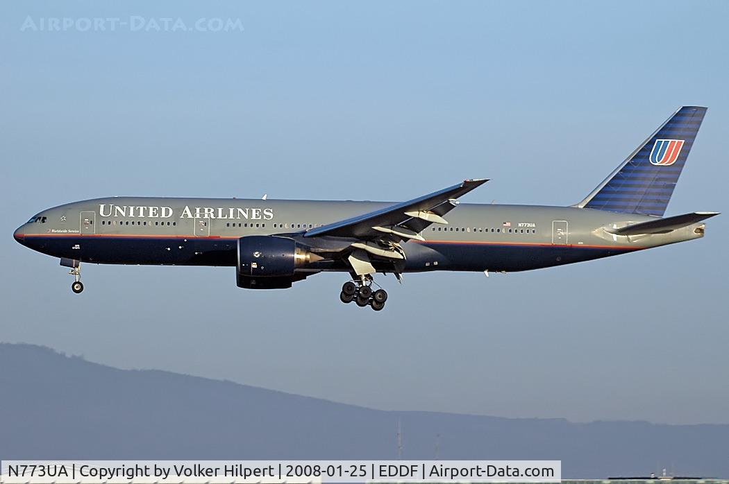 N773UA, 1995 Boeing 777-222 C/N 26929, United Airlines
