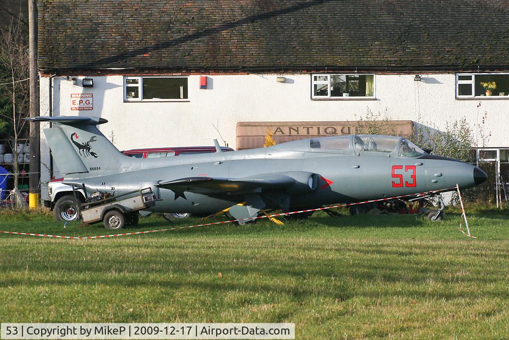 66654, Aero L-29 Delfin C/N 395189, At a private address in Shropshire UK.