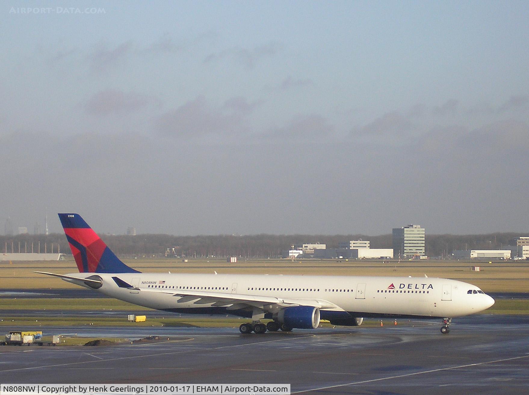 N808NW, 2004 Airbus A330-323 C/N 0591, Delta , Schiphol