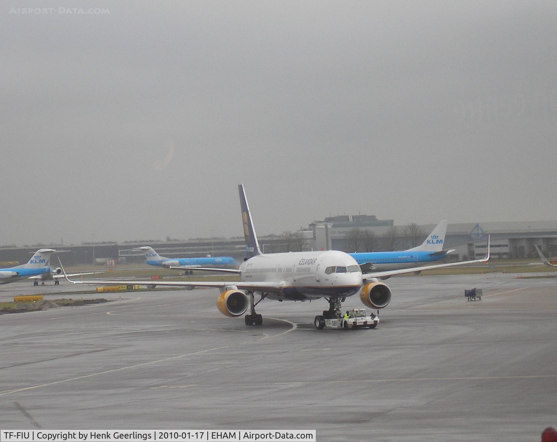 TF-FIU, 1994 Boeing 757-256 C/N 26243, Icelandair - Schiphol