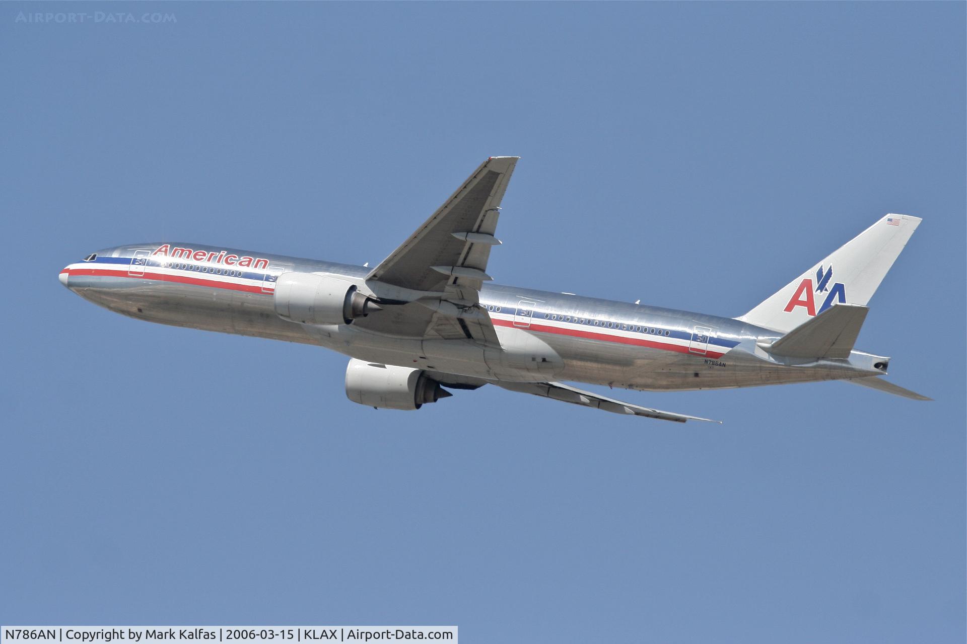 N786AN, 2000 Boeing 777-223 C/N 30250, American Airlines Boeing 777-223, 25R departure KLAX.