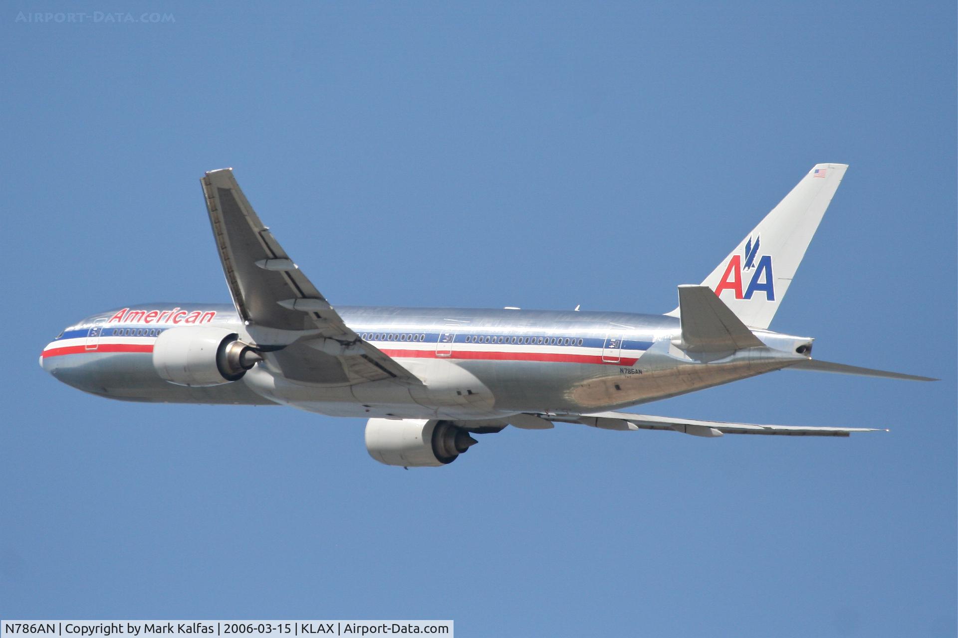 N786AN, 2000 Boeing 777-223 C/N 30250, American Airlines Boeing 777-223, 25R departure KLAX.