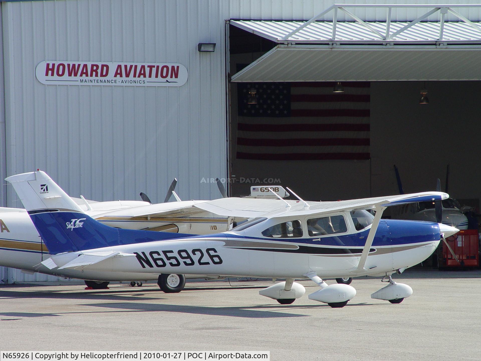 N65926, 2004 Cessna T182T Turbo Skylane C/N T18208353, Parked at Howard Aviation