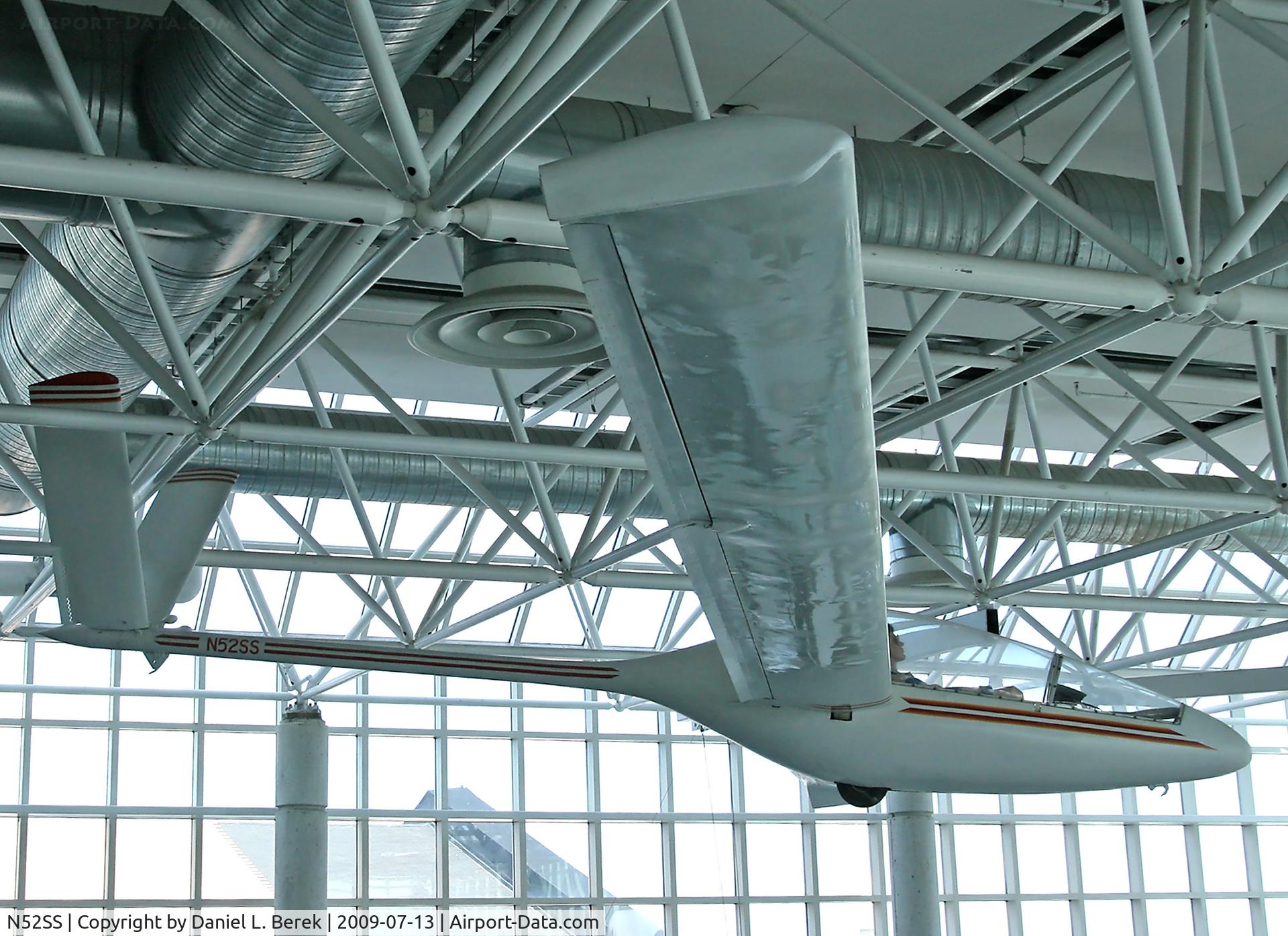 N52SS, 1980 Monnett Monerai S C/N 75, This V-tail sailplane is currently on display at the Cradle of Aviation Museum on Long Island, NY.