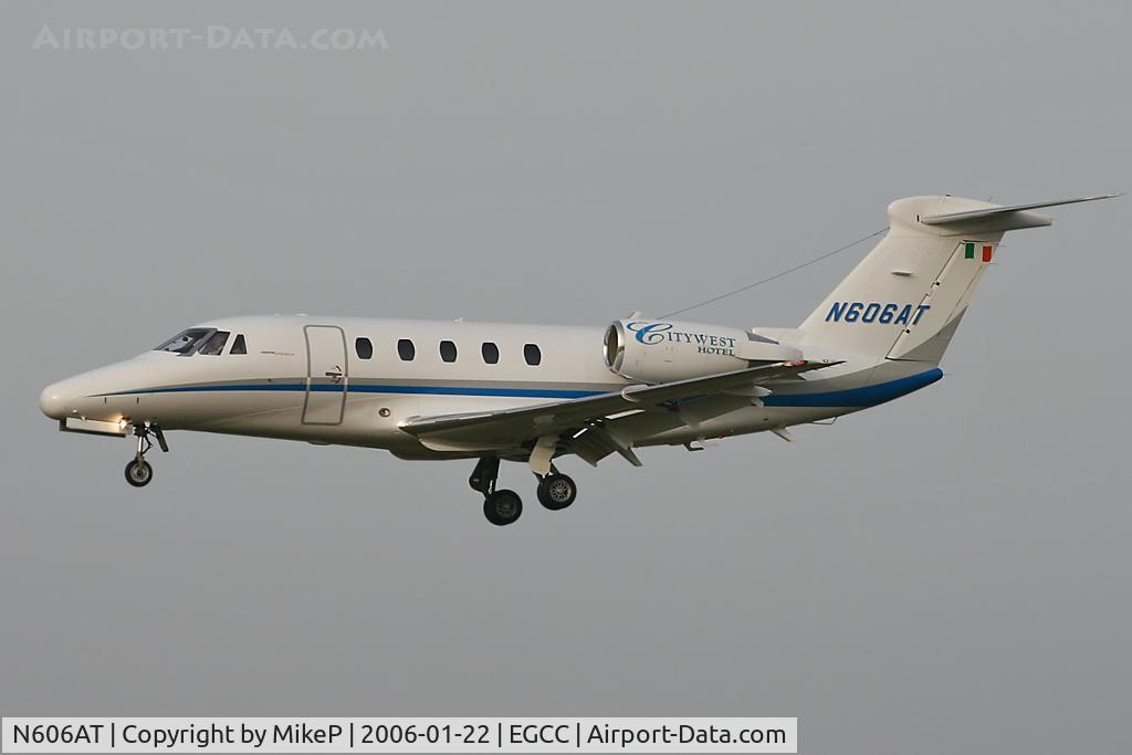 N606AT, 1993 Cessna 650 C/N 650-0225, Short final to Manchester.