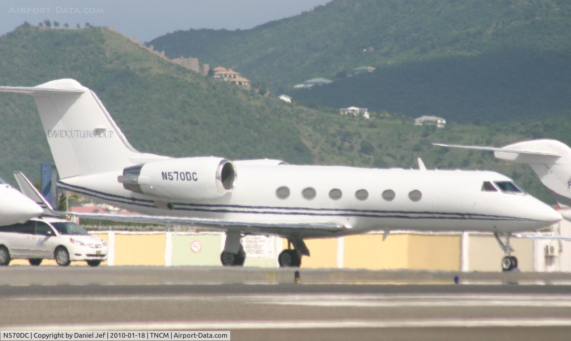 N570DC, 1992 Gulfstream Aerospace G-IV C/N 1185, N570DC park on the charlie ramp