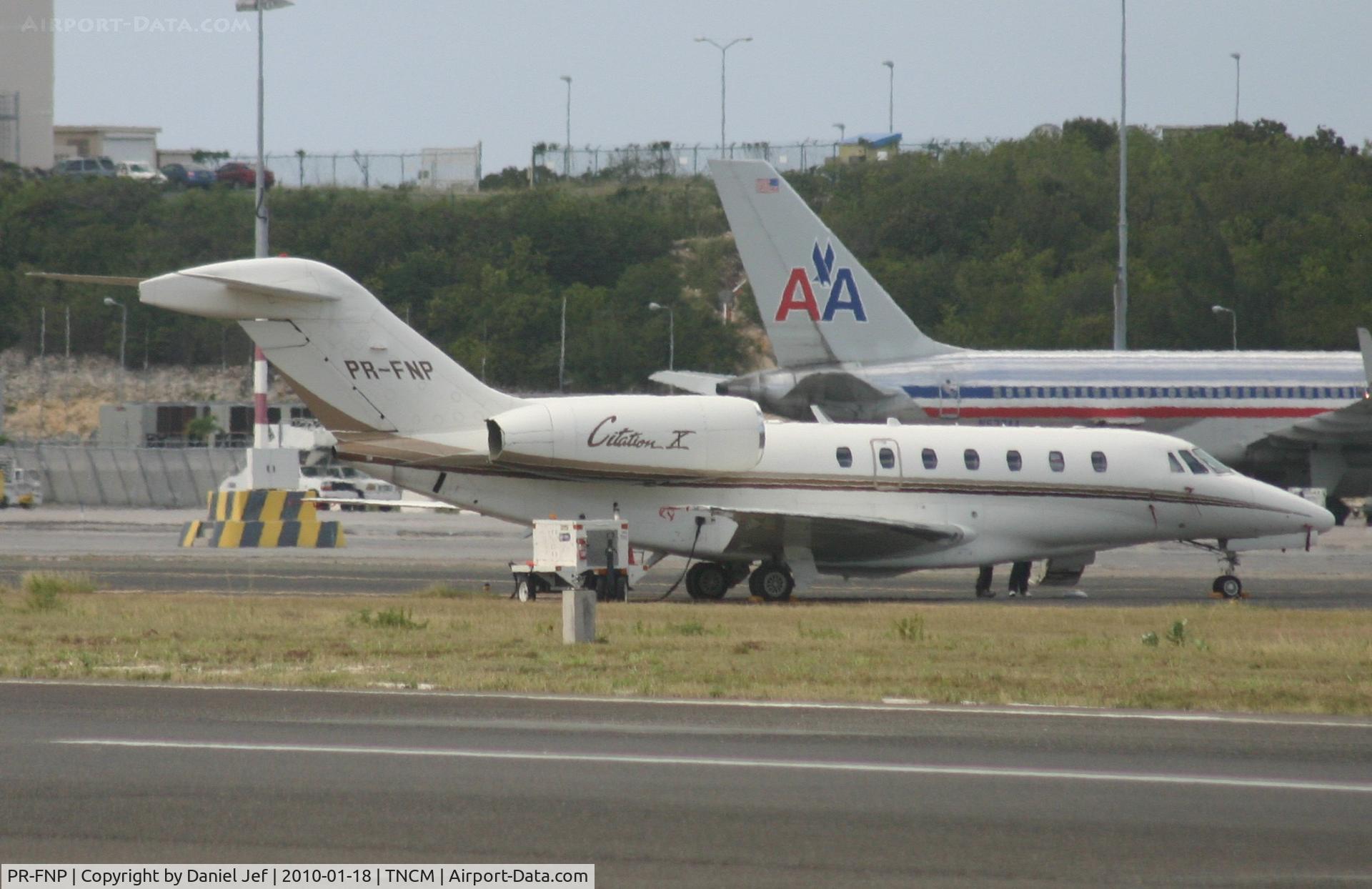 PR-FNP, 1997 Cessna 750 Citation X Citation X C/N 750-0028, PR-FNP park on the ramp TNCM