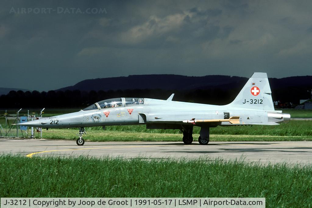 J-3212, Northrop F-5F Tiger II C/N M1012, After this picture we had to seek shelter because of the rain.
