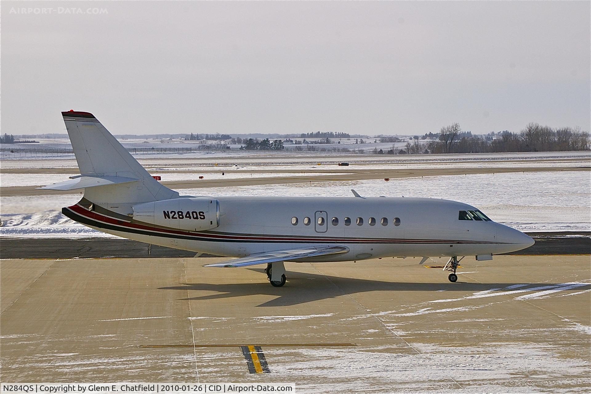 N284QS, 2002 Dassault Falcon 2000 C/N 185, Taxiing to Landmark