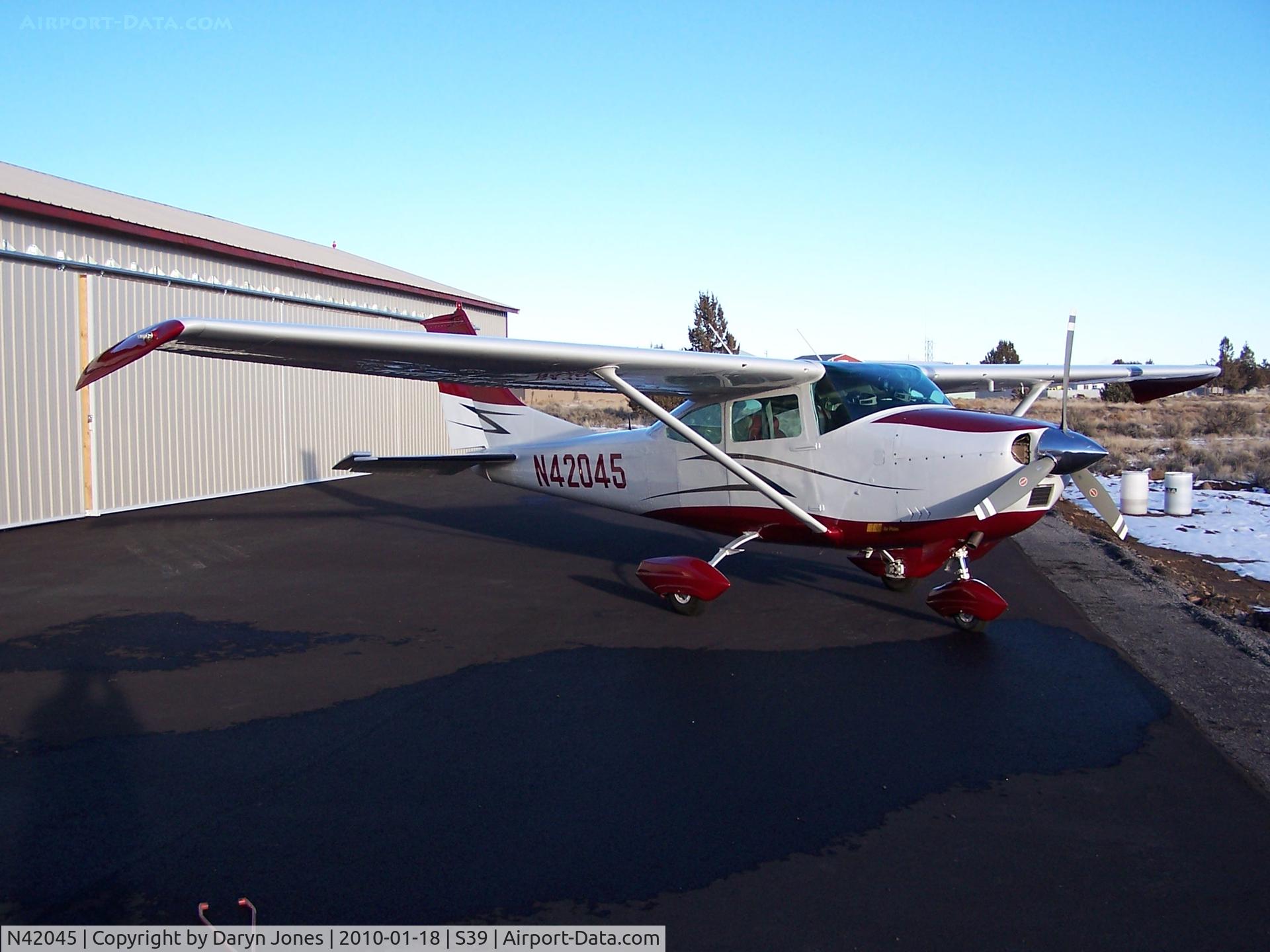 N42045, 1968 Cessna 182L Skylane C/N 18258829, Cessna 182L with cont IO-550 300 hp