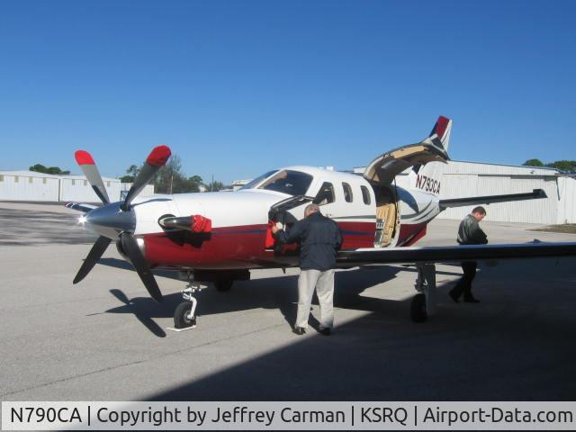 N790CA, 2005 Socata TBM-700 C/N 341, Jeff in picture with plane