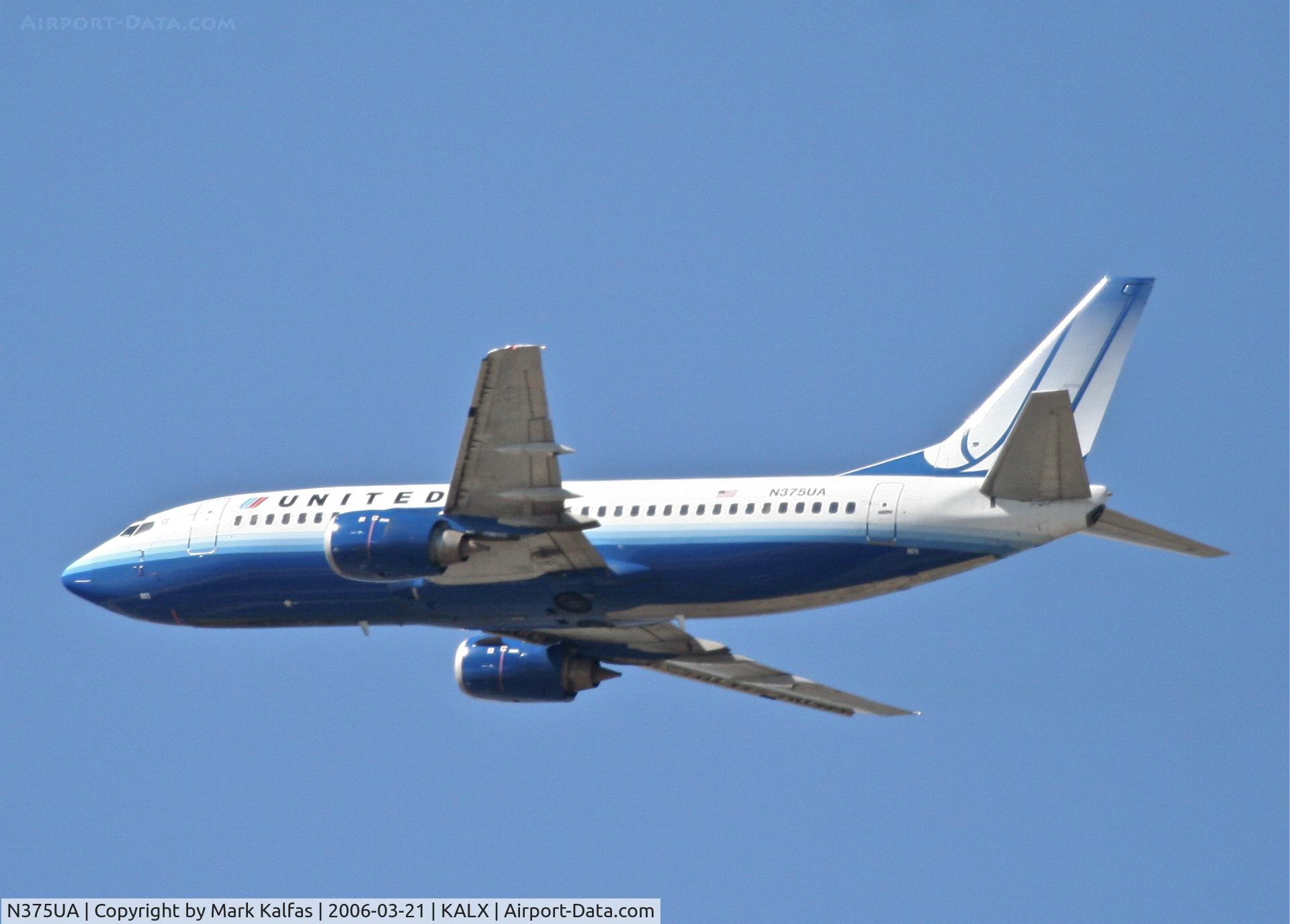 N375UA, 1989 Boeing 737-322 C/N 24640, United Airlines Boeing 737-322, 25R departure KLAX.
