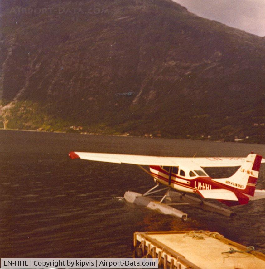 LN-HHL, 1964 Cessna U206A Super Skywagon C/N U206-0433, LN-HHL Cessna
