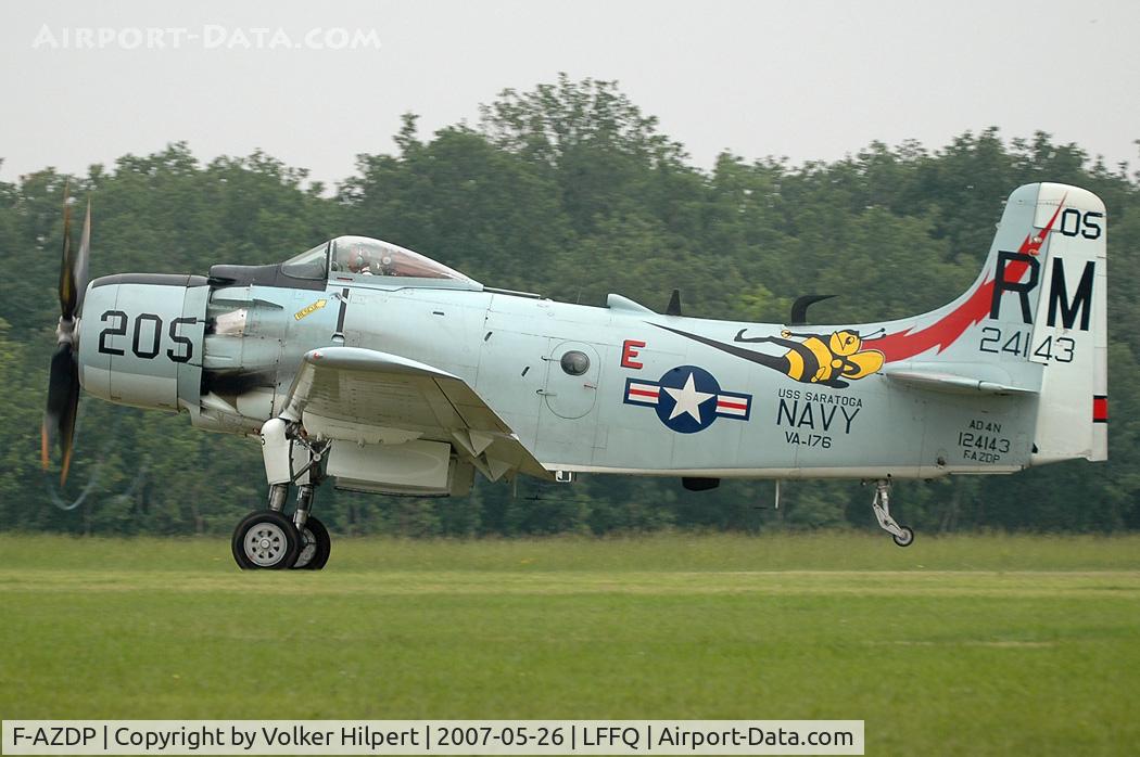 F-AZDP, Douglas AD-4N Skyraider C/N 7449, at lffq