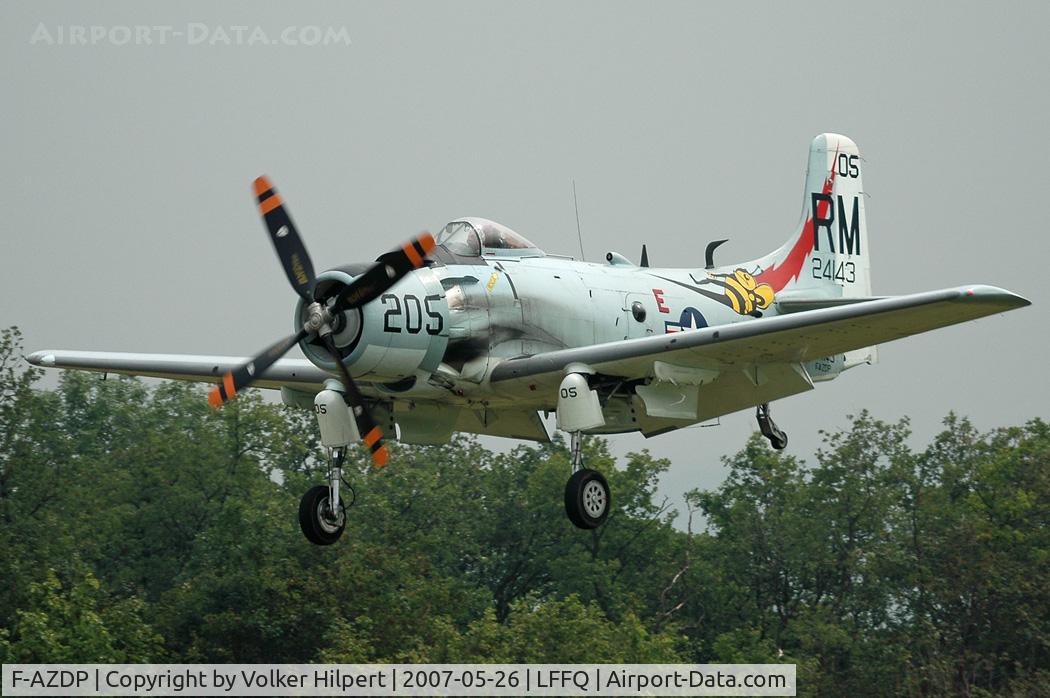 F-AZDP, Douglas AD-4N Skyraider C/N 7449, at lffq