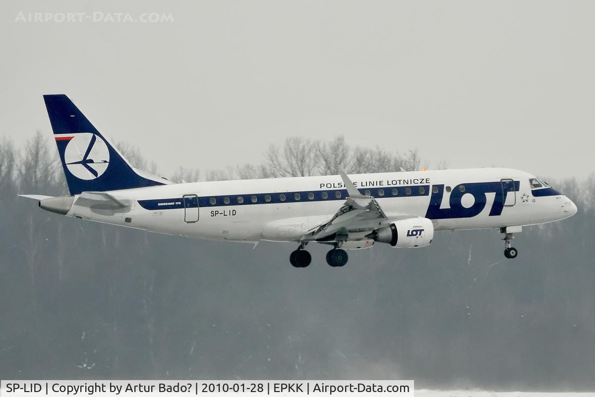 SP-LID, 2006 Embraer 175LR (ERJ-170-200LR) C/N 17000136, LOT