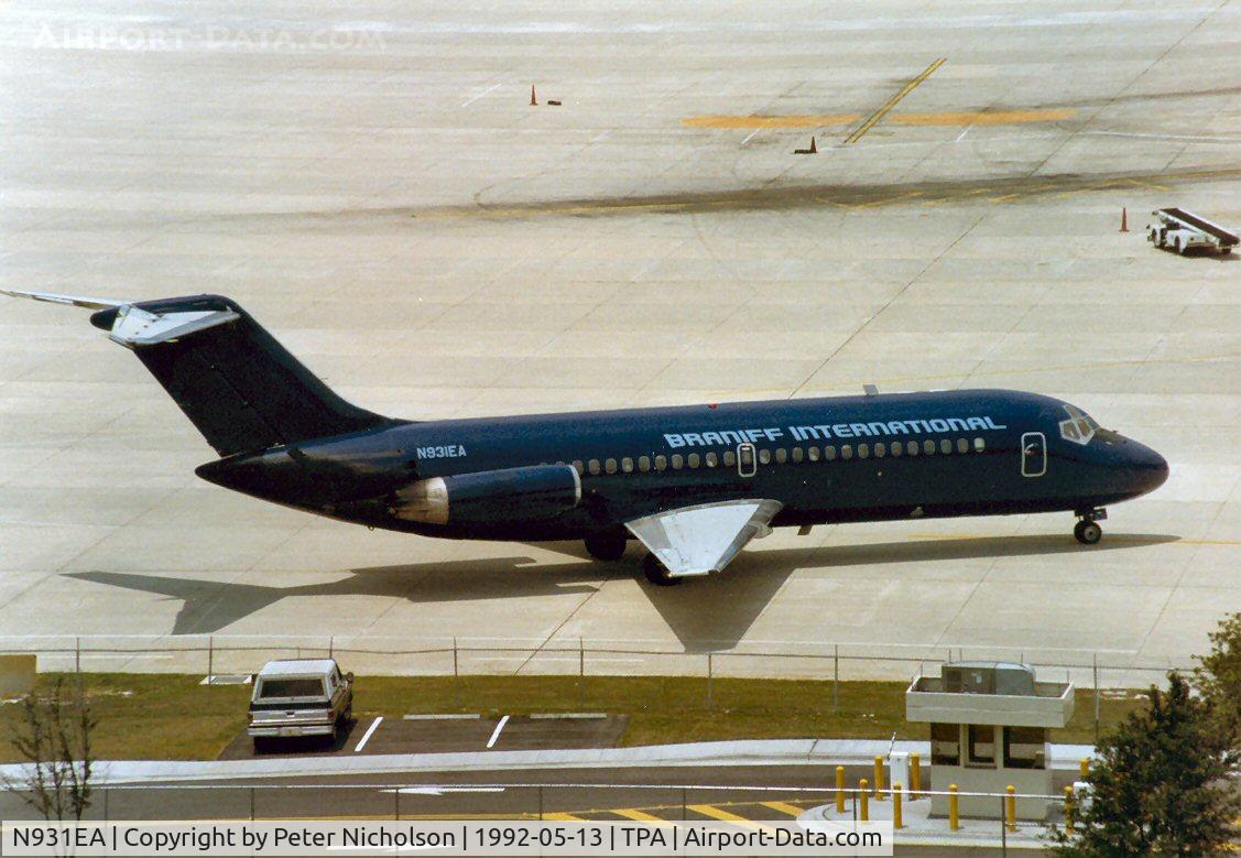 N931EA, 1965 Douglas DC-9-14 C/N 45698, DC-9-14 of Braniff International at Tampa in May 1992 - reportedly the only DC-9 operated by Braniff.