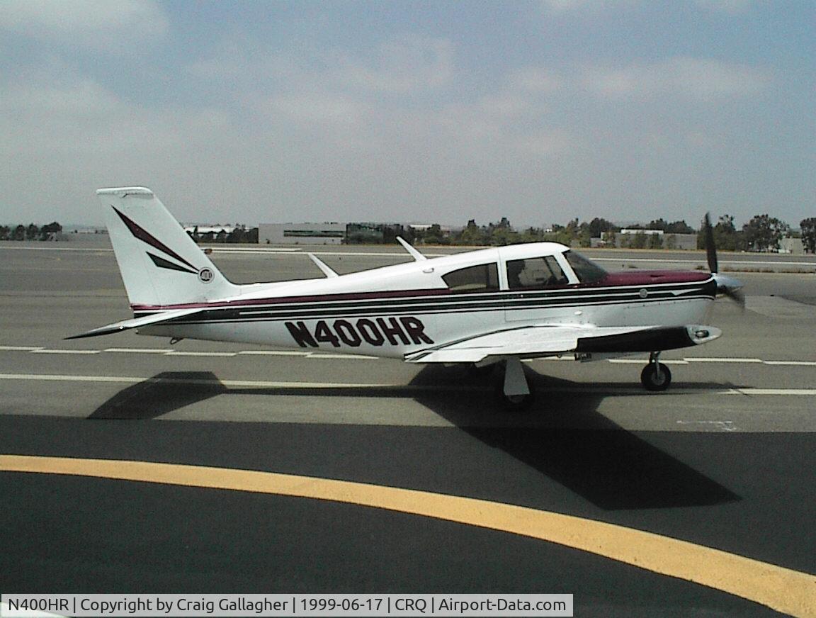 N400HR, 1965 Piper PA-24-400 Comanche 400 C/N 26-118, N400HR Taxiing
