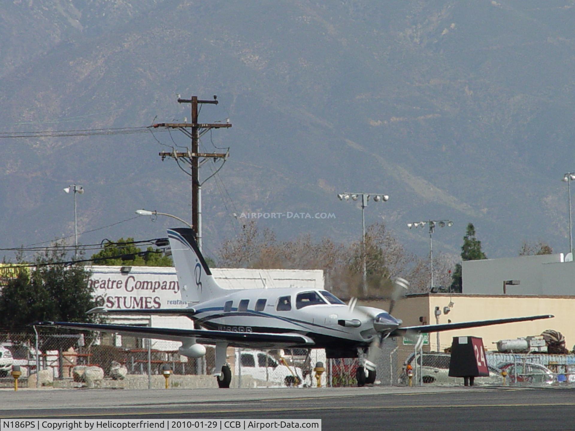 N186PS, 2005 Piper PA-46-500TP C/N 4697228, Pre-flight warm up