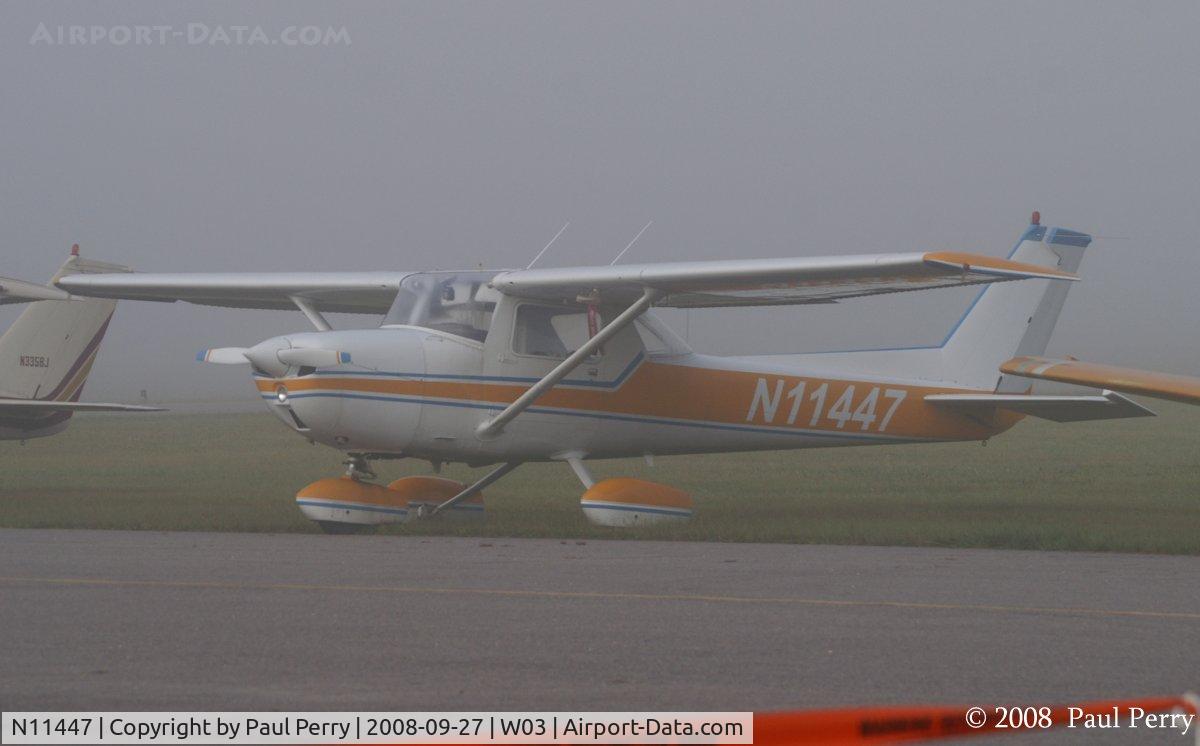 N11447, 1973 Cessna 150L C/N 15075429, Very foggy morning