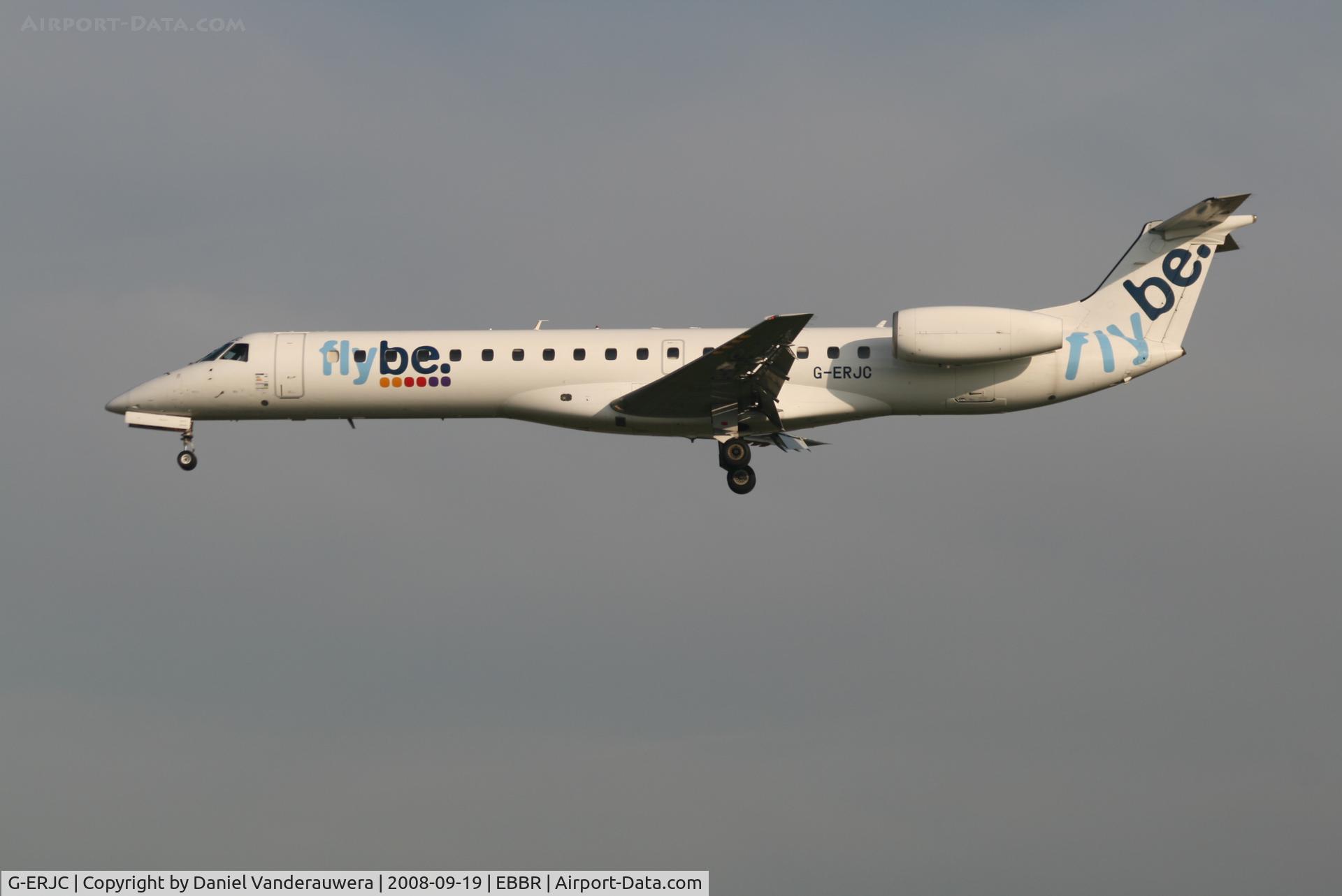 G-ERJC, 2000 Embraer EMB-145EP (ERJ-145EP) C/N 145253, Arrival of flight BE1841 to RWY 25L