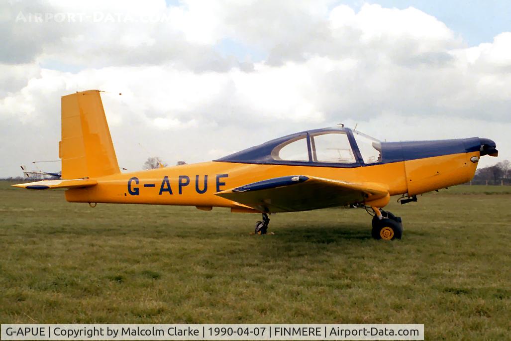 G-APUE, 1959 Orlican L-40 Meta Sokol C/N 150708, Orlican L-40 Meta-Sokol at the VAC Daffodil Rally in 1990.