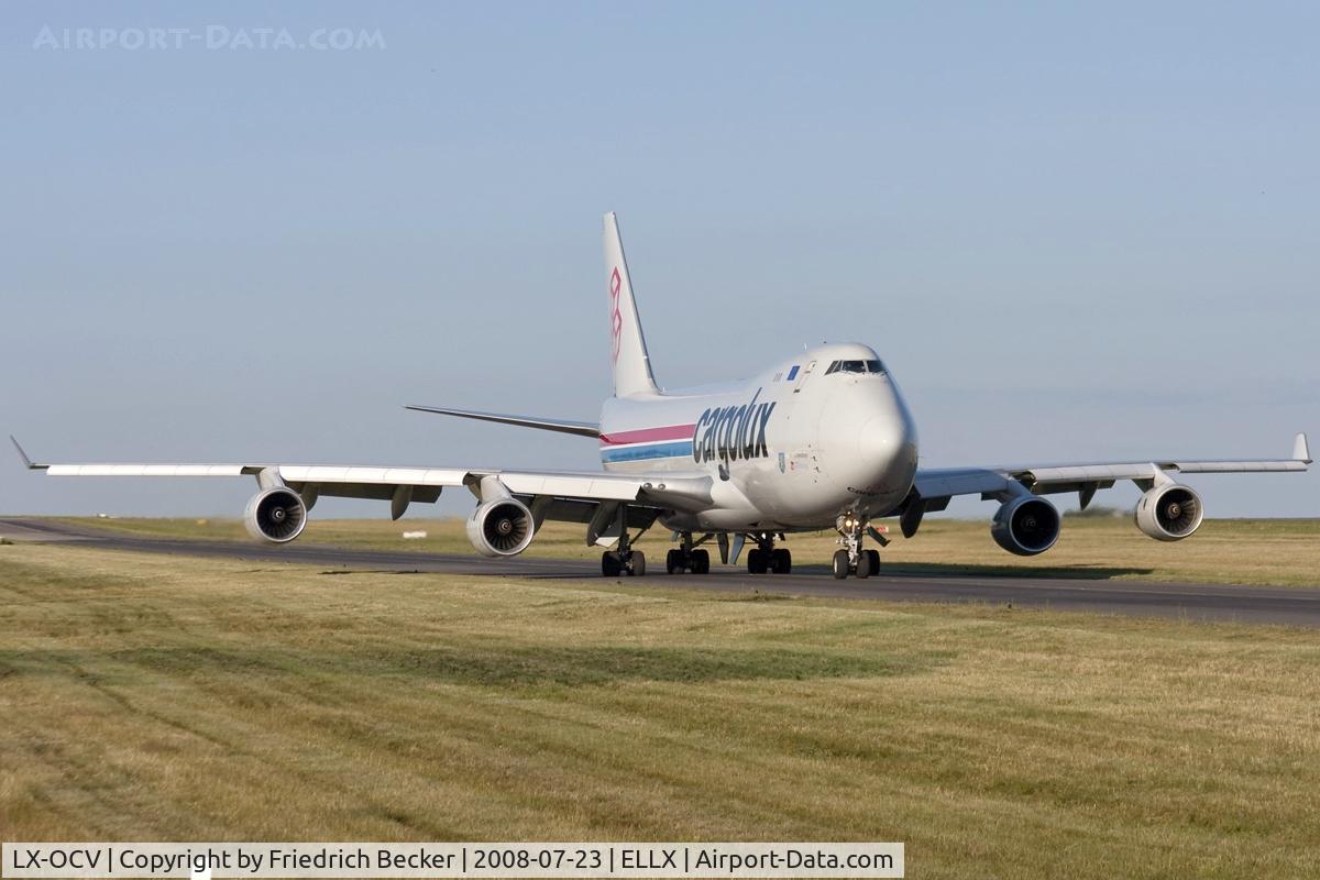 LX-OCV, 1999 Boeing 747-4R7F/SCD C/N 29731, taxying to the active
