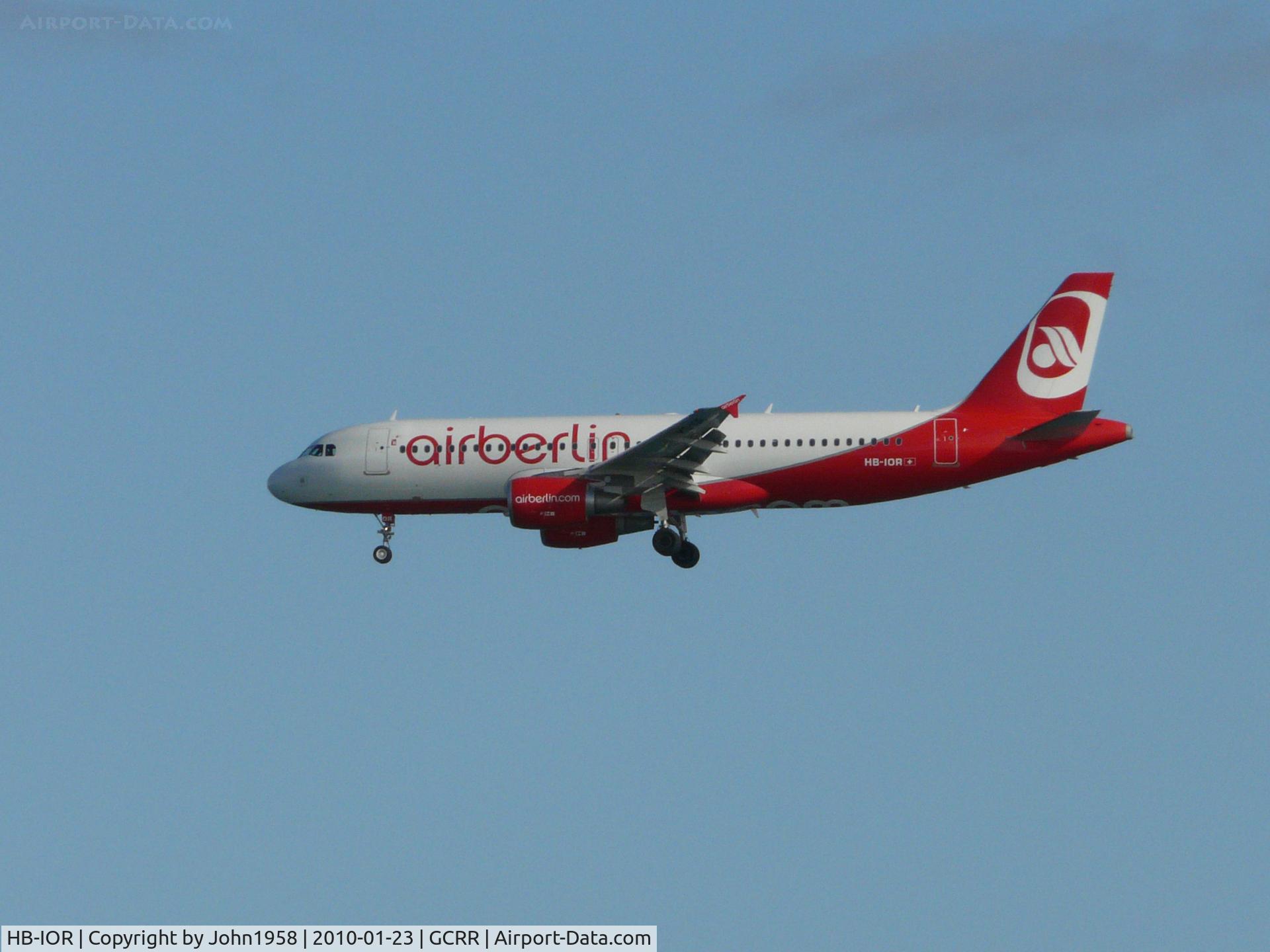 HB-IOR, 2009 Airbus A320-214 C/N 4033, About to land