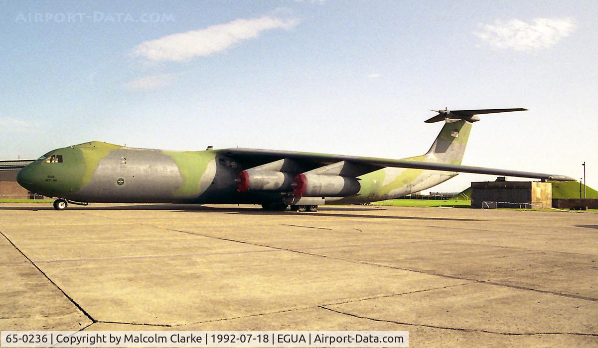 65-0236, 1965 Lockheed C-141B-LM Starlifter C/N 300-0687, Lockheed C-141B Starlifter at the USAF Open Day, RAF Upper Heyford in 1992.