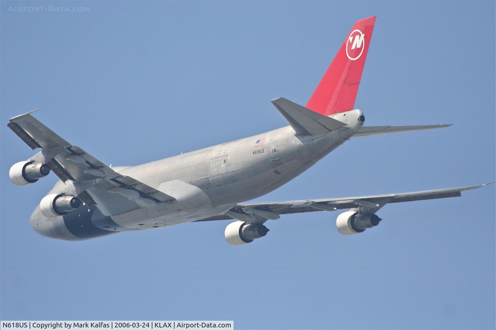 N618US, 1975 Boeing 747-251F C/N 21122, B742 Northwest Airlines Boeing 747-251B N518US , 25L departure KLAX.
