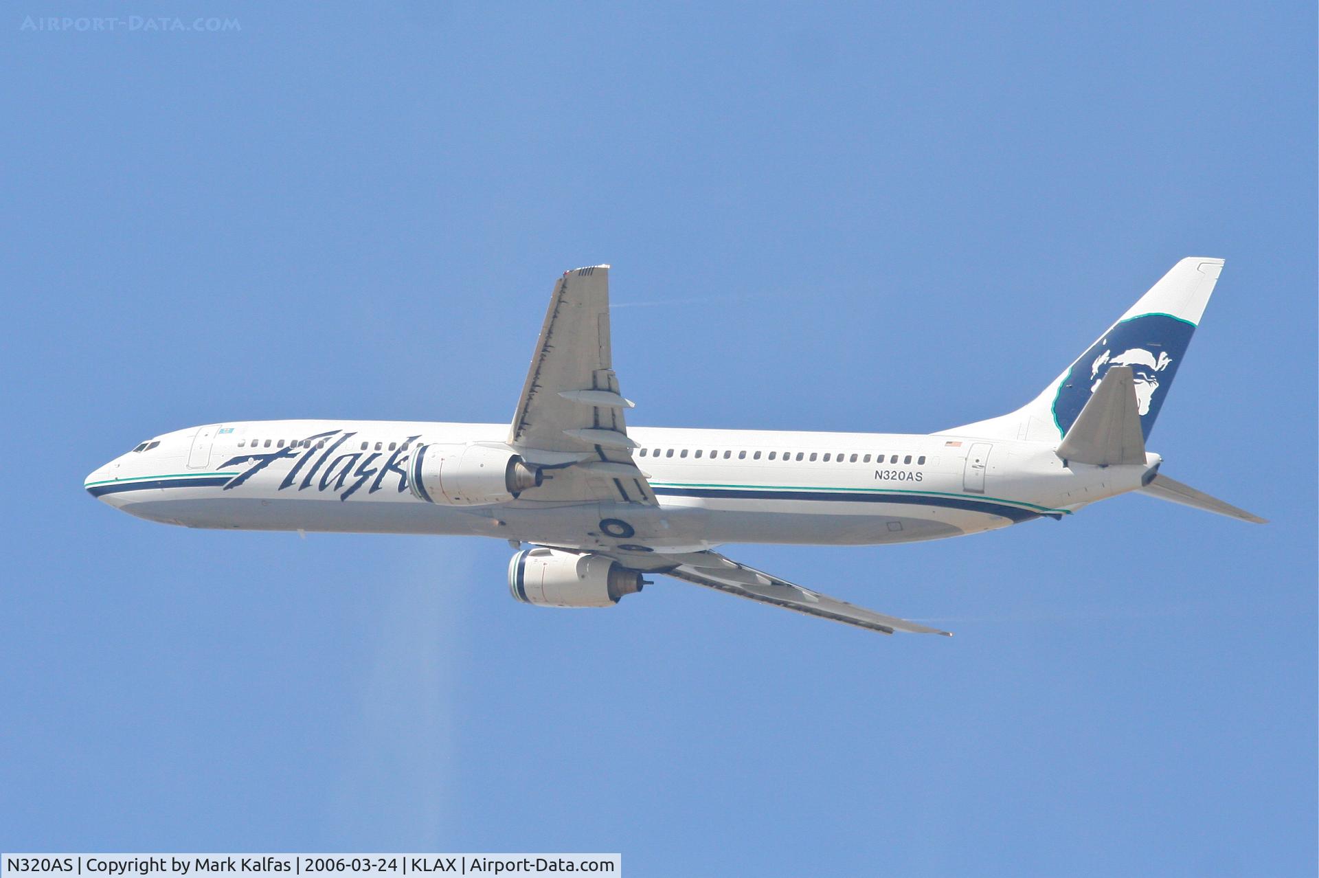 N320AS, 2003 Boeing 737-990 C/N 33680, Alaska Airlines Boeing 737-990, 25R departure KLAX.