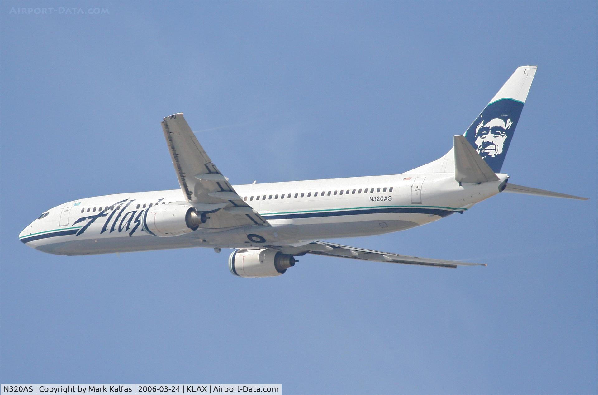 N320AS, 2003 Boeing 737-990 C/N 33680, Alaska Airlines Boeing 737-990, 25R departure KLAX.