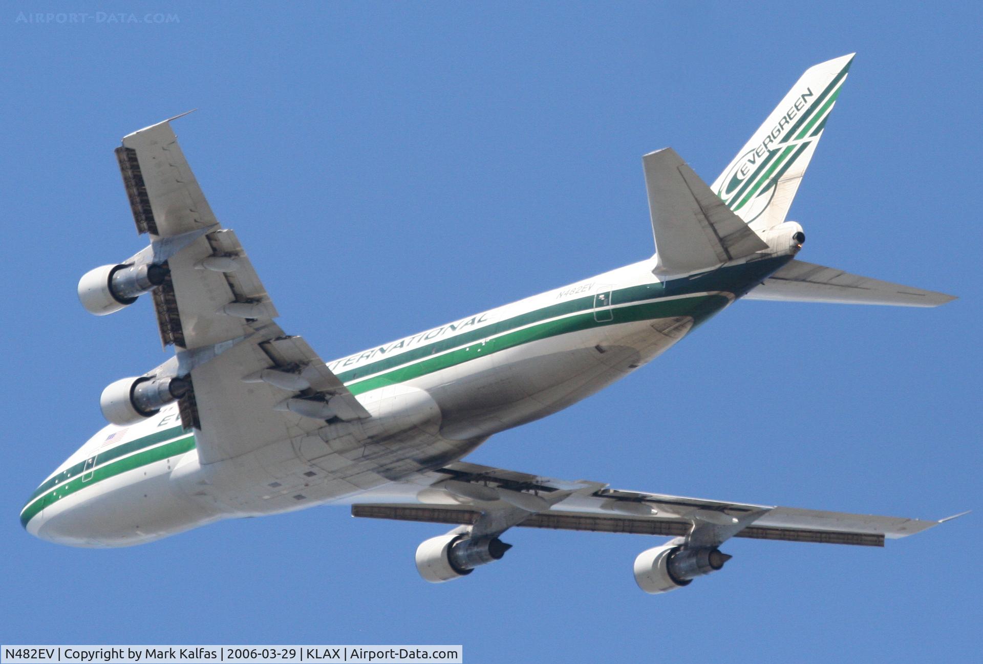 N482EV, 1973 Boeing 747-212B C/N 20713, Evergreen International Boeing 747-212B, 25L departure KLAX.