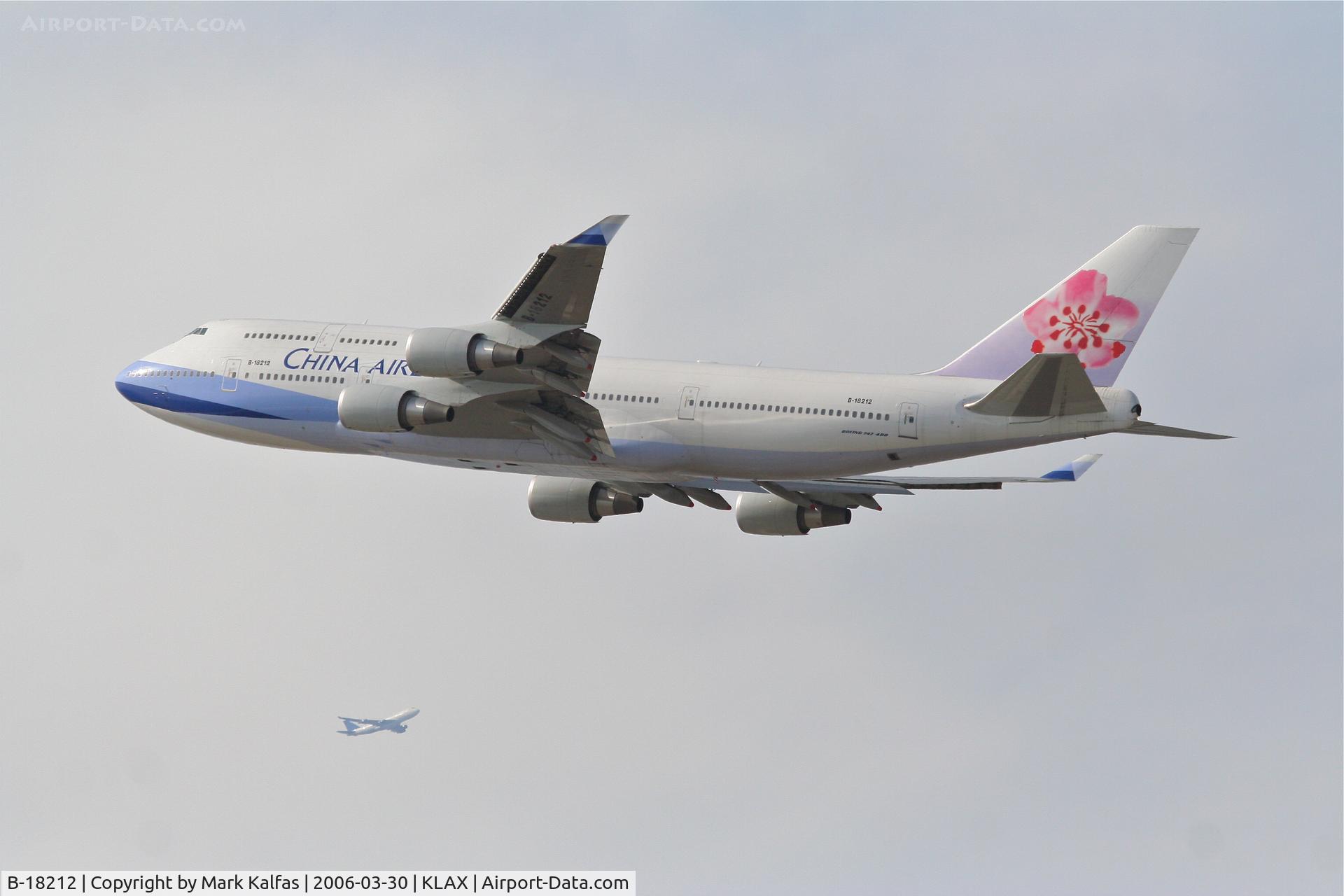 B-18212, 2005 Boeing 747-409 C/N 33736, China Airlines Boeing 747-409, 25R departure KLAX.