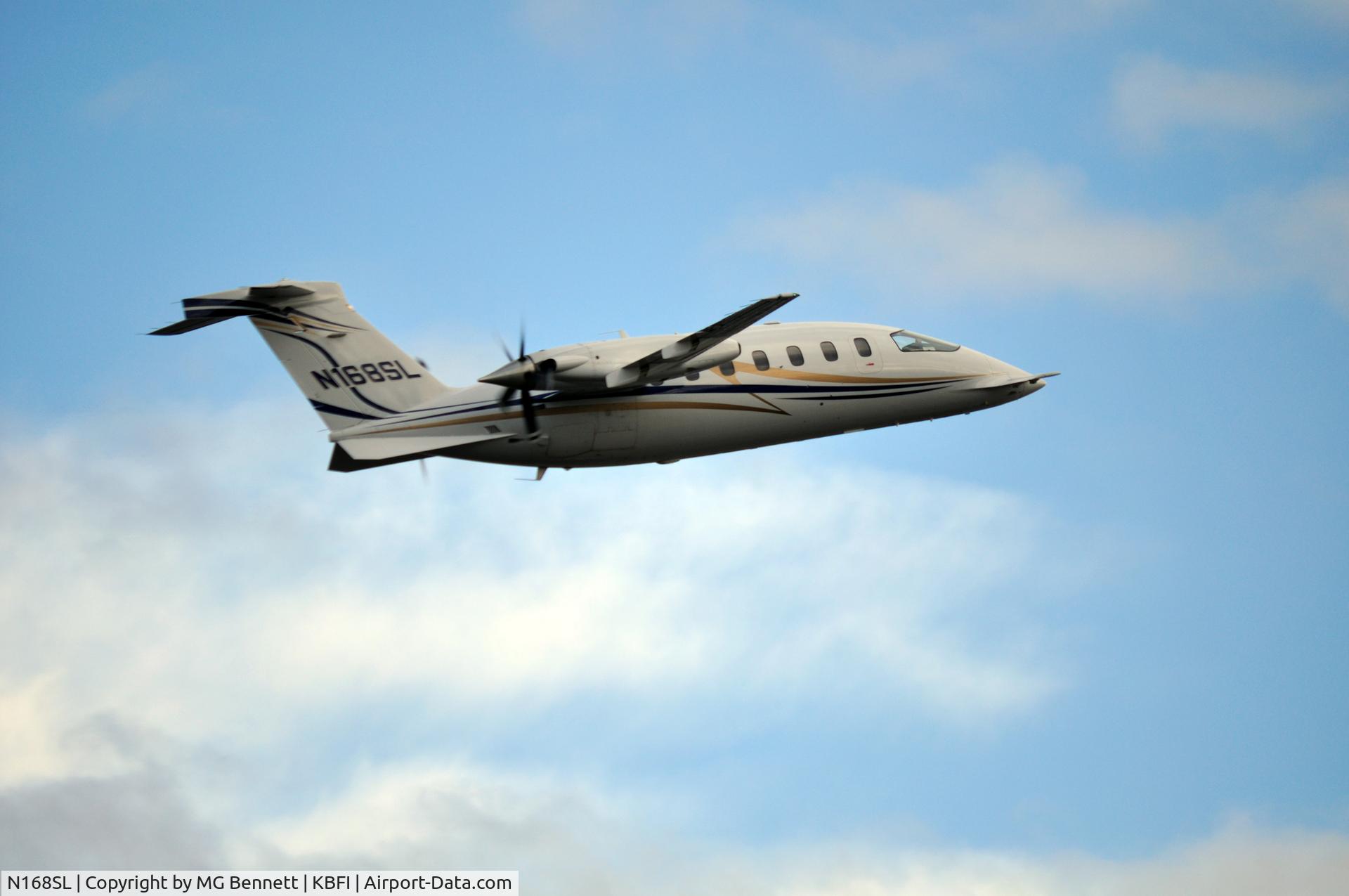 N168SL, 2007 Piaggio P-180 C/N 1139, On Take-off