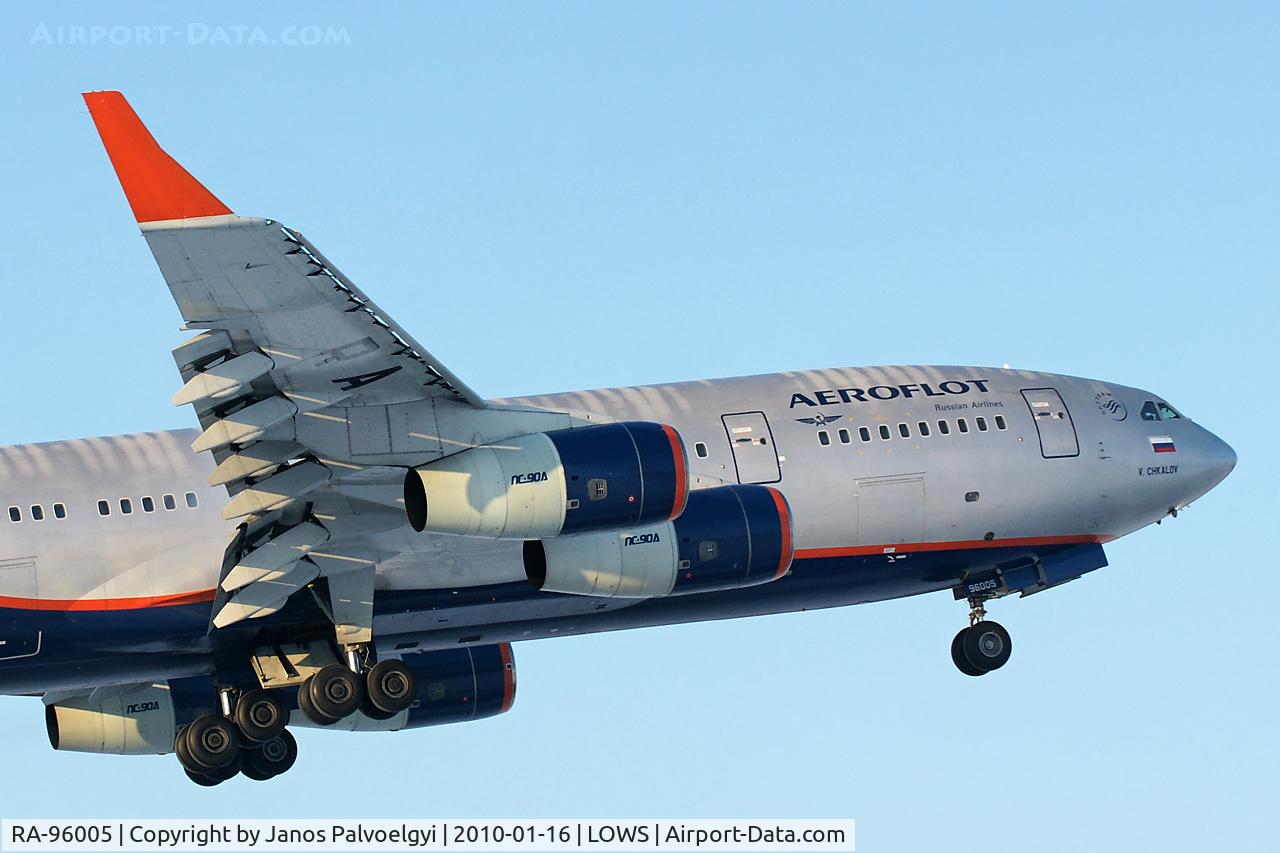 RA-96005, 1991 Ilyushin Il-96-300 C/N 74393201002, Aeroflot Ilyushin IL96-300 take-off