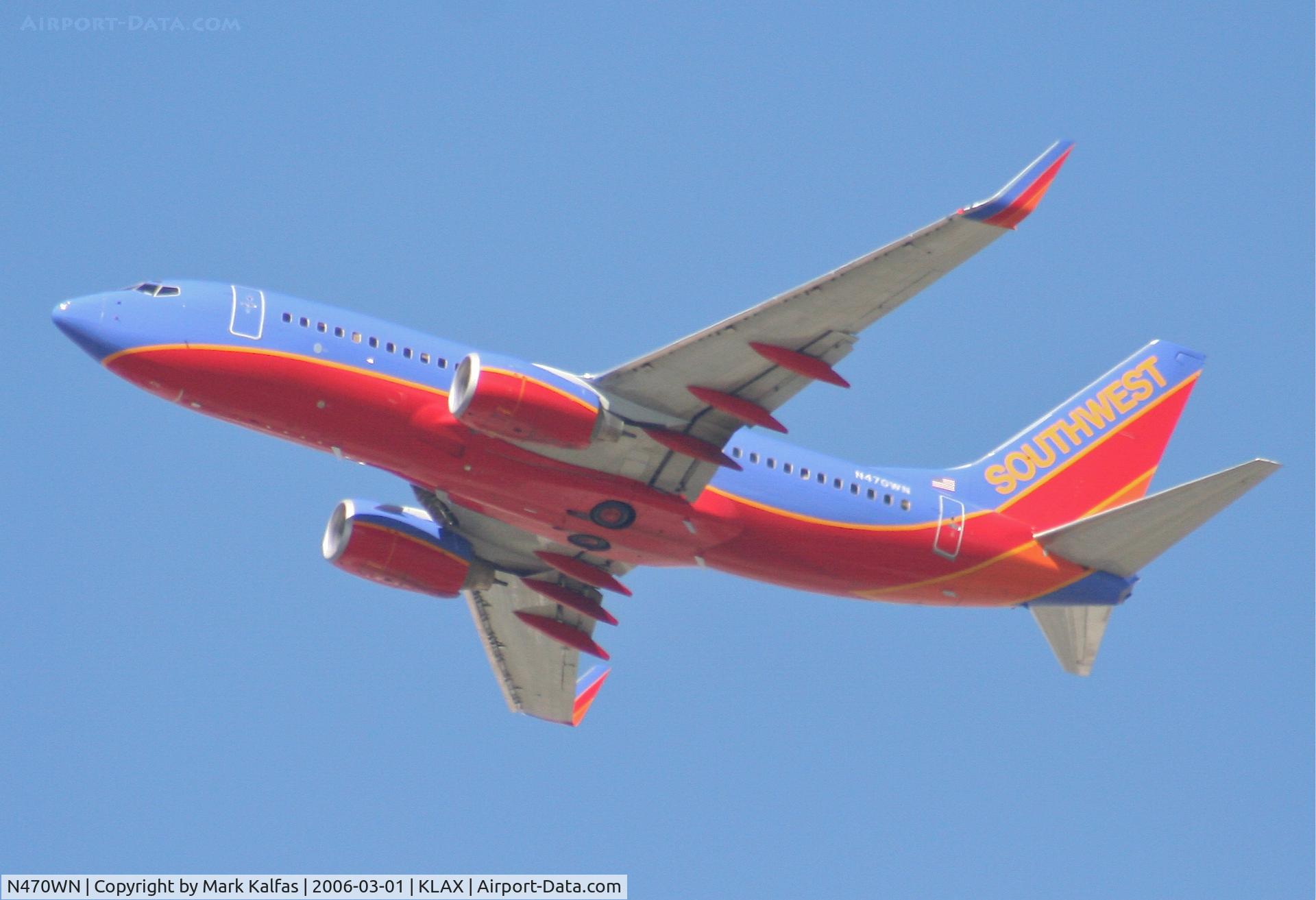 N470WN, 2004 Boeing 737-7H4 C/N 33860, Southwest Boeing 737-7H4, 25R departure KLAX.