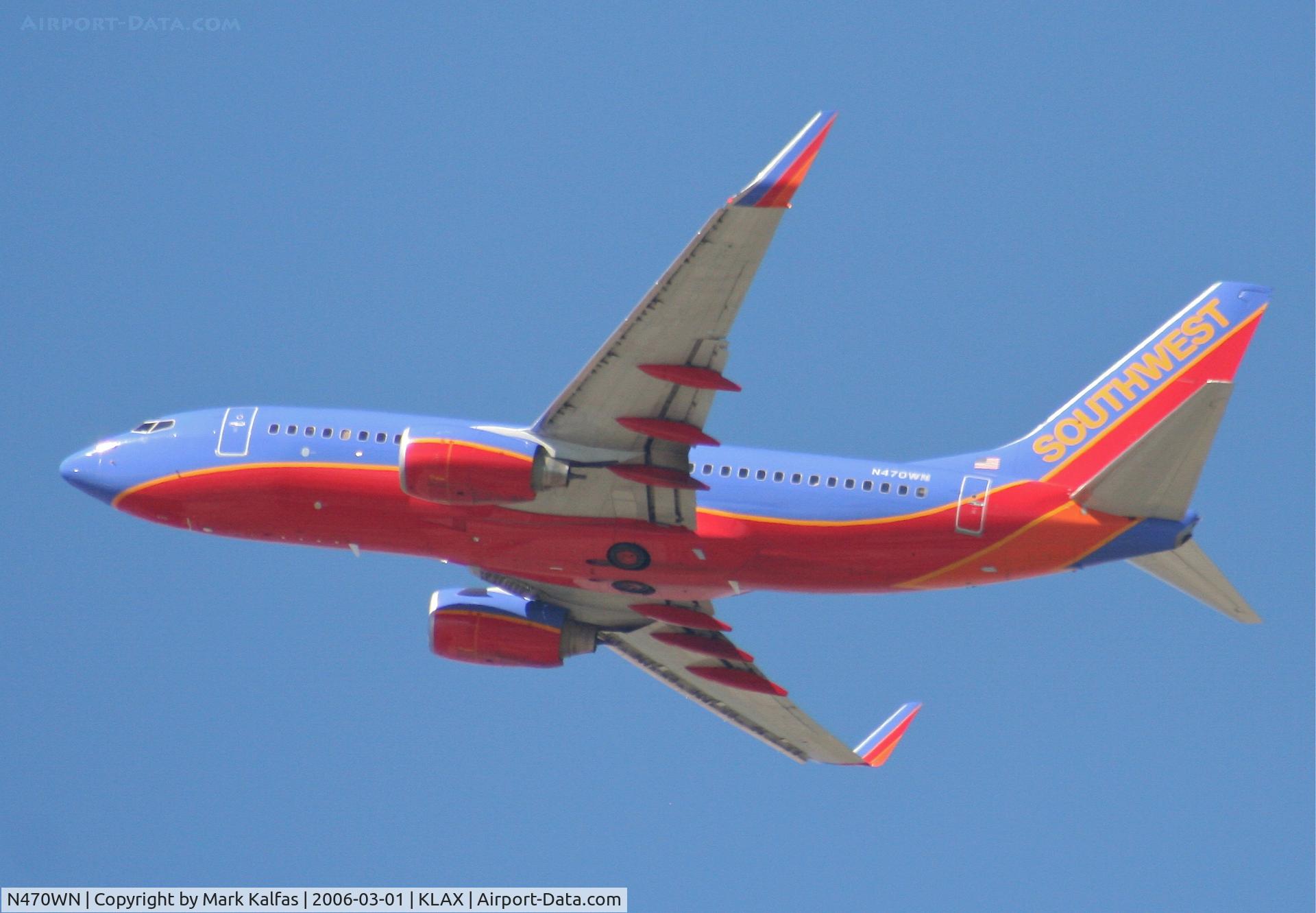 N470WN, 2004 Boeing 737-7H4 C/N 33860, Southwest Boeing 737-7H4, 25R departure KLAX.
