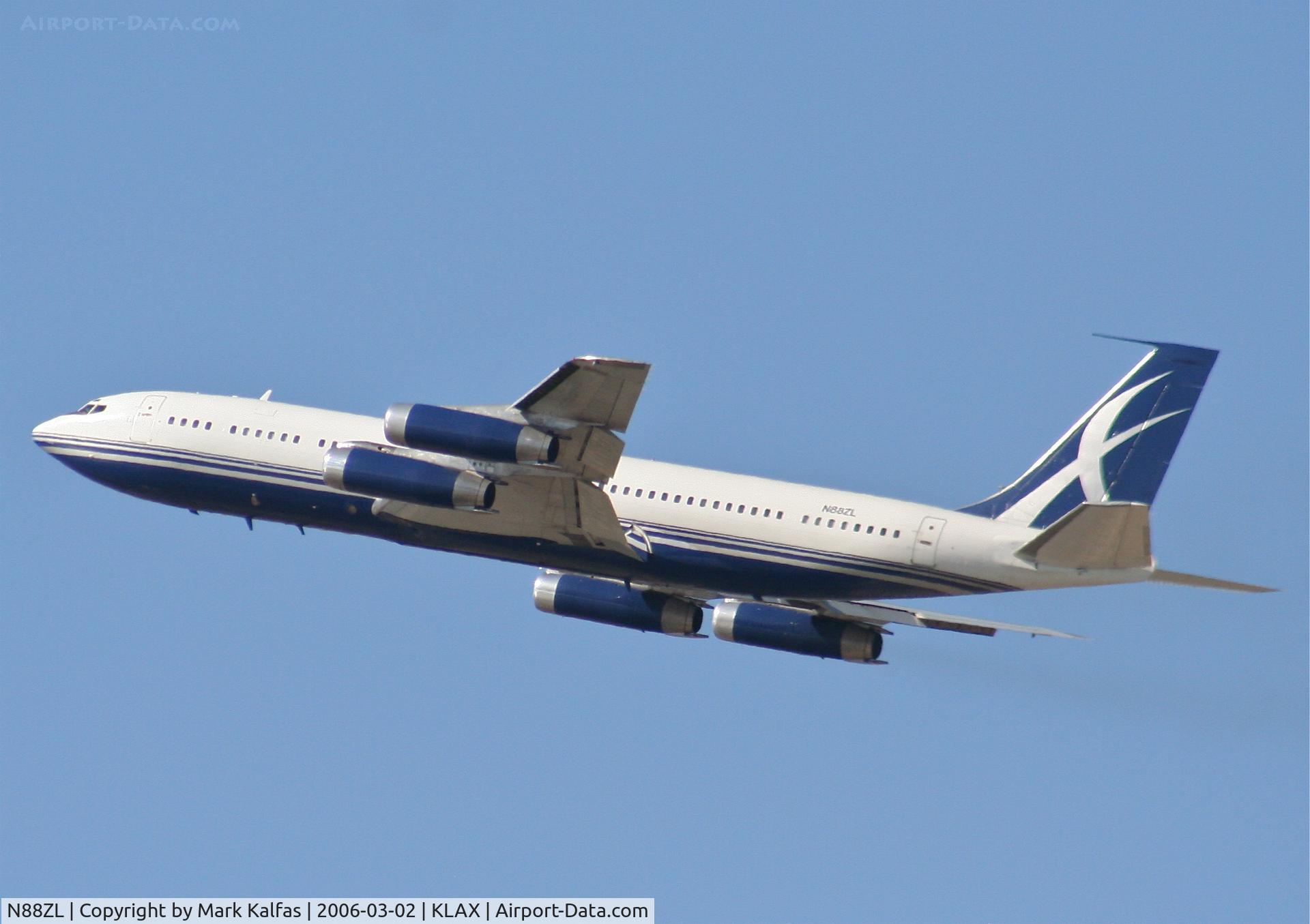 N88ZL, 1965 Boeing 707-330B C/N 18928, Boeing 707-330B, 25R departure KLAX.