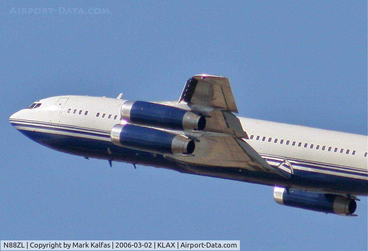 N88ZL, 1965 Boeing 707-330B C/N 18928, Boeing 707-330B, 25R departure KLAX.