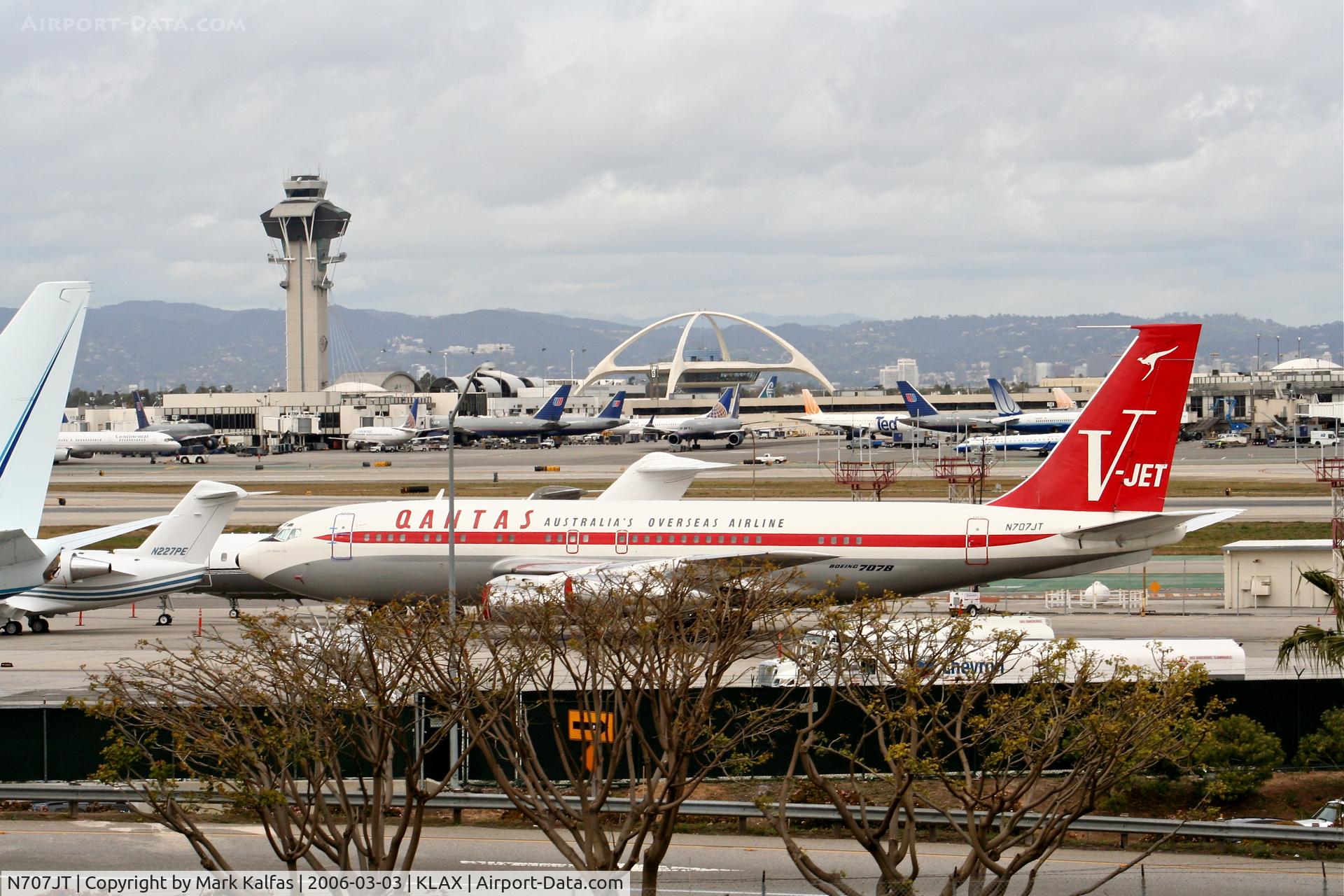 N707JT, 1964 Boeing 707-138B C/N 18740, Boeing 707-138B,on the ramp at Atlantic Aviation KLAX>