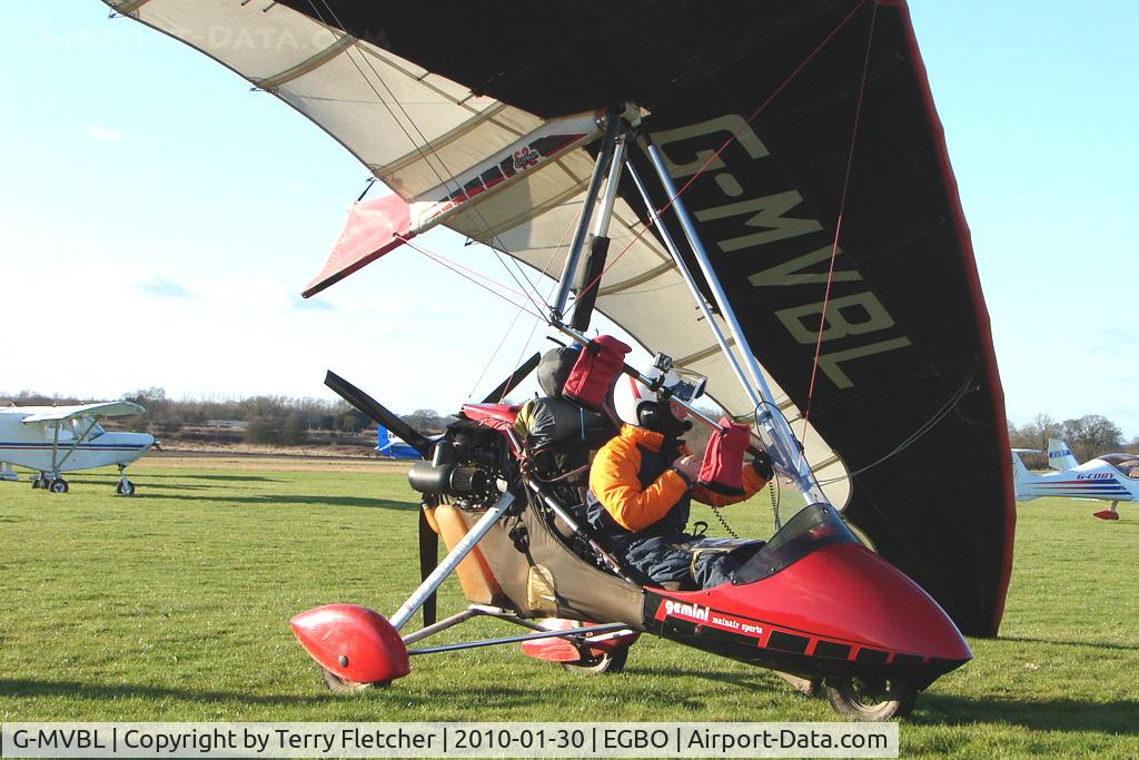 G-MVBL, 1988 Mainair Gemini Flash IIA C/N 669-788-6-W459, Microlight participant in the 2010 BMAA Icicle Fly-in at Wolverhampton
