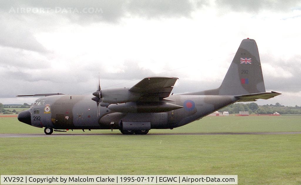 XV292, 1967 Lockheed C-130K Hercules C.1 C/N 382-4257, Lockheed C-130K Hercules C1P at RAF Cosford in 1995