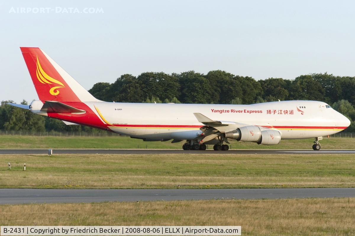 B-2431, 2000 Boeing 747-409F/SCD C/N 30761, departing ELLX via RW24