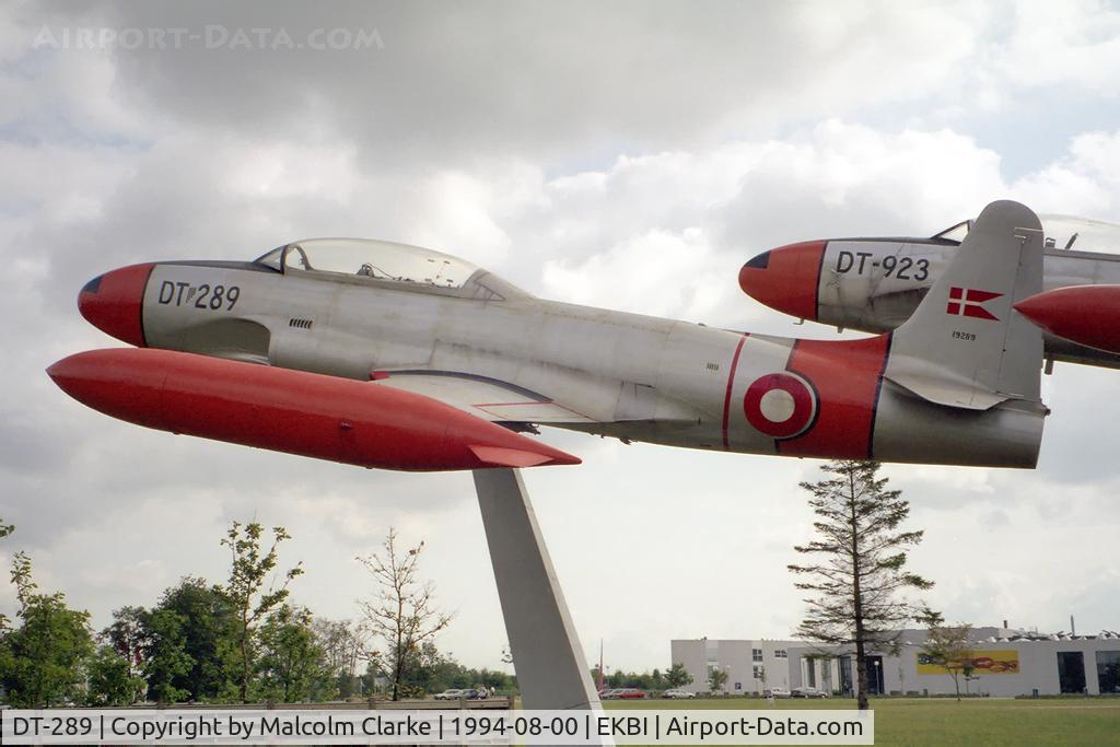 DT-289, 1951 Lockheed T-33A Shooting Star C/N 580-7073, Lockheed T-33A at Mobillium, the Danish Air Museum, Billund, Denmark (now closed) in 1994. Ex USAF 51-9289.