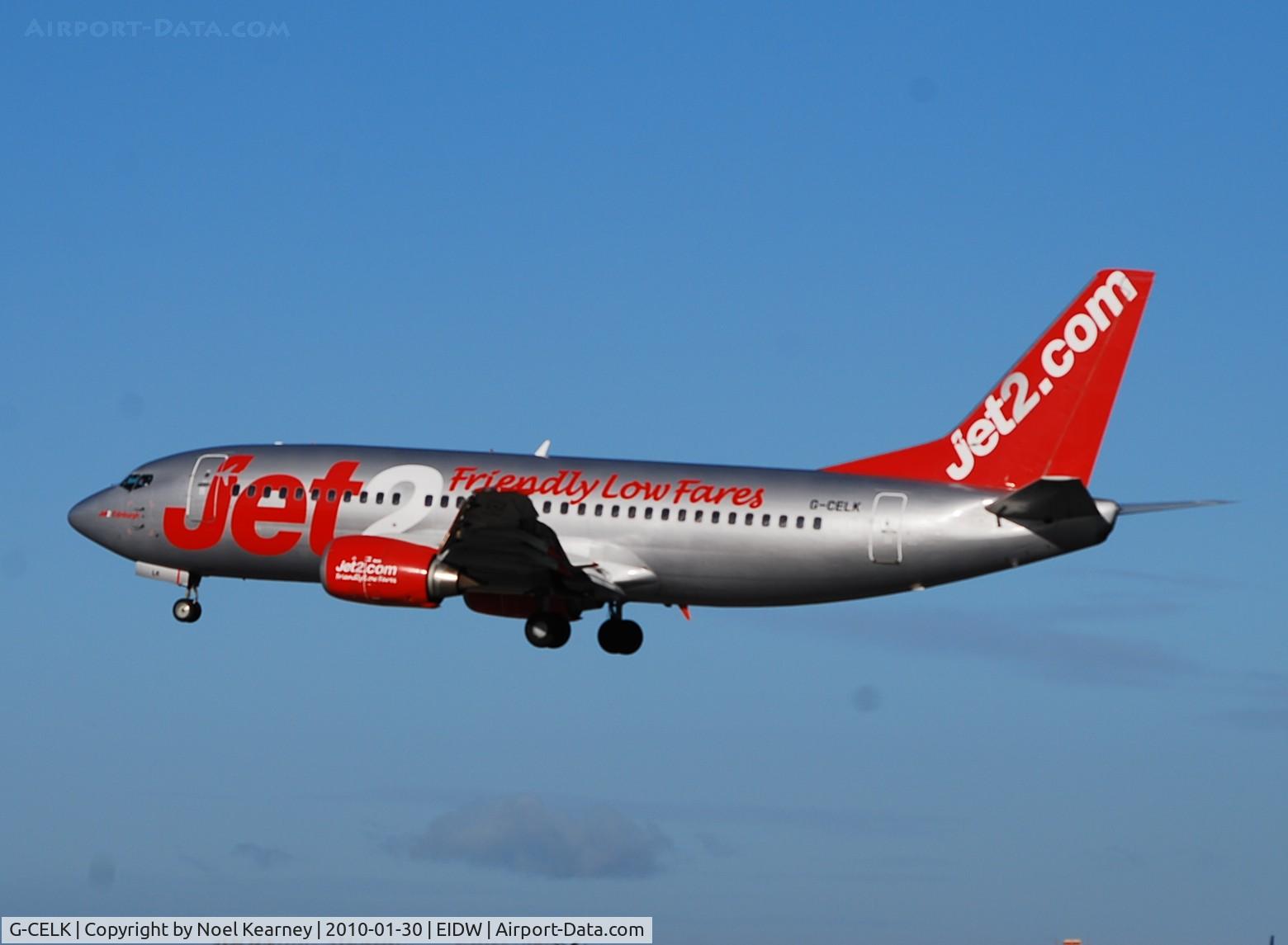 G-CELK, 1986 Boeing 737-330 C/N 23530, Landing Rwy 28